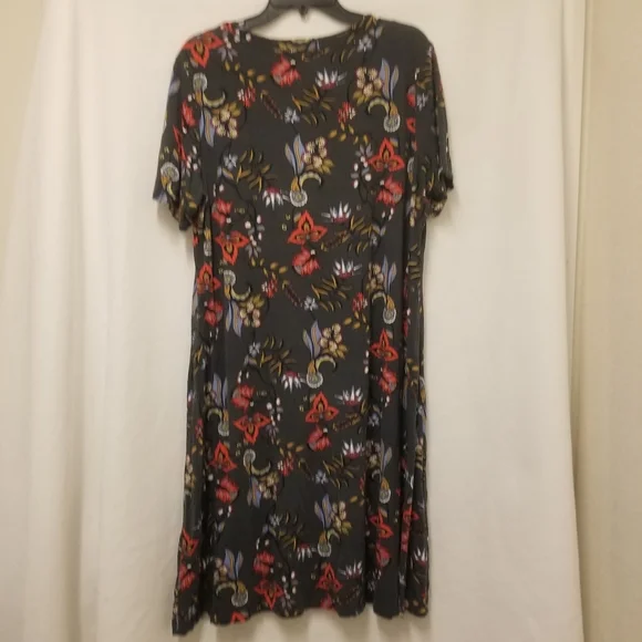 Premise Midi Dress - Picture 2 of 3